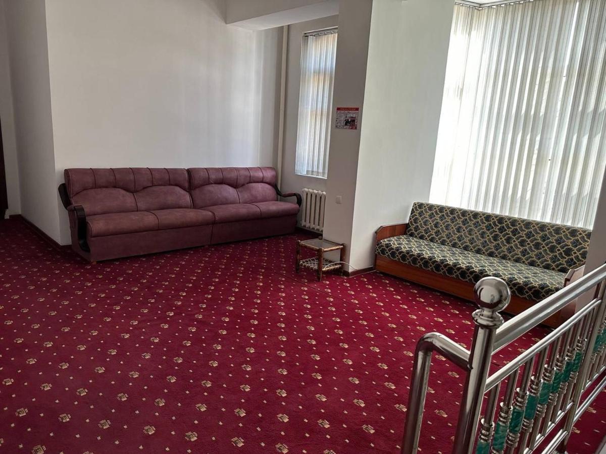 Sarvar Dushanbe Ngoại thất bức ảnh