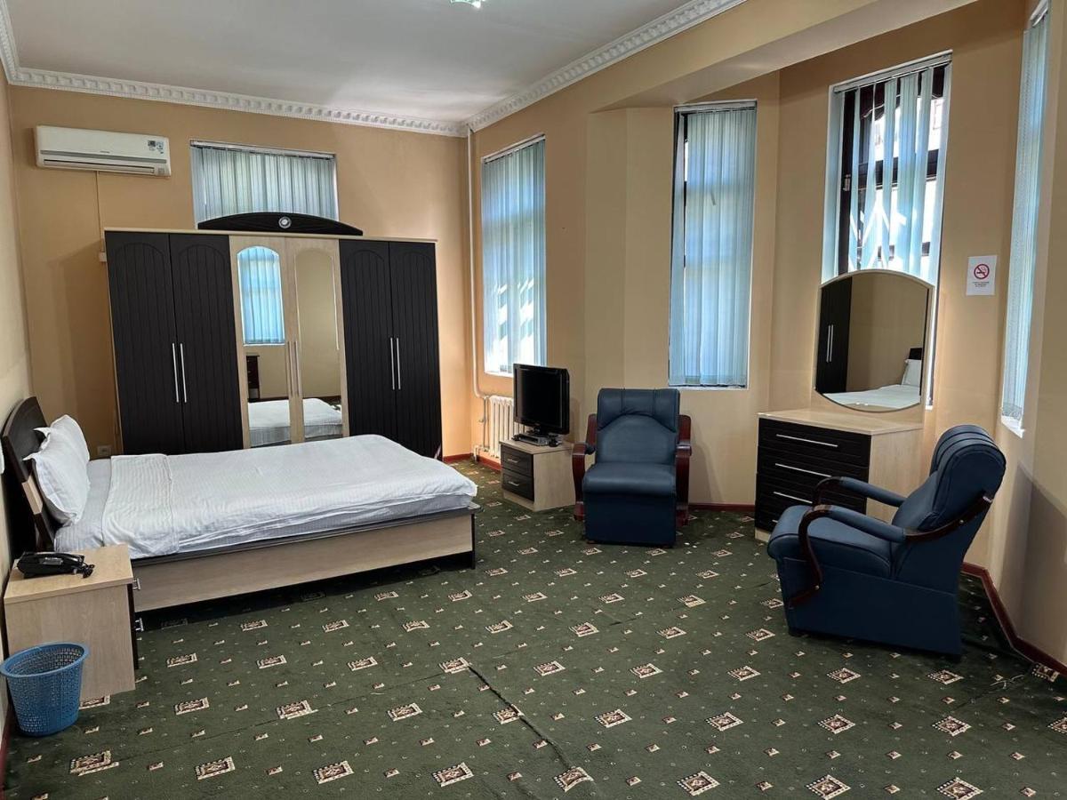 Sarvar Dushanbe Ngoại thất bức ảnh